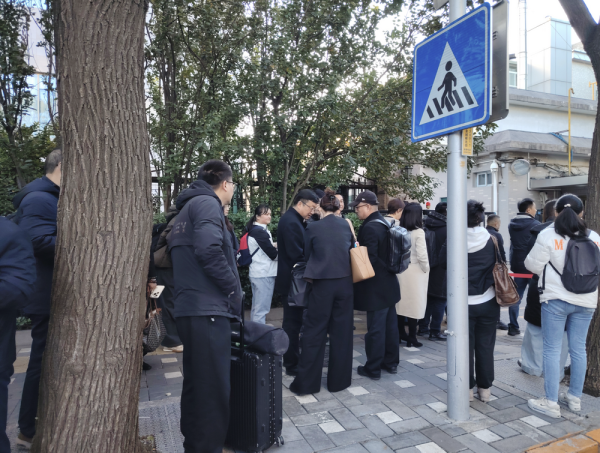 红盘策略 现场直击医保国谈第四天：天价“CAR-T疗法”成为商保协商焦点